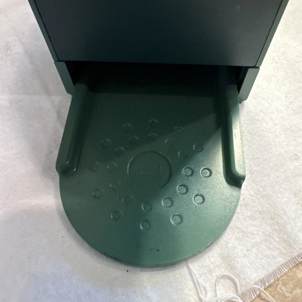 Keurig K-Mini Pod Coffee Machine Green K-Cup Compatible 12oz Dorm‎ Sz Single Cup